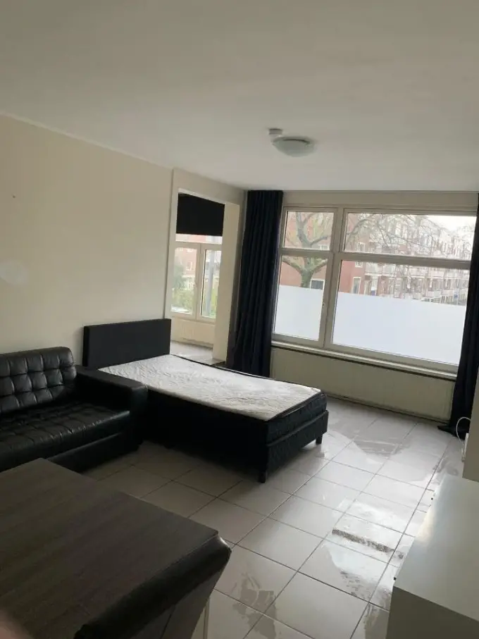 Kamer te huur aan de Franselaan in Rotterdam