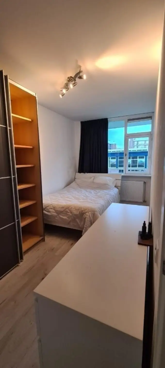 Kamer te huur aan de Bollandstraat in Rotterdam