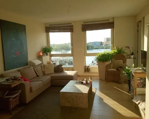 Appartement te huur aan de Cas Oorthuyskade in Amsterdam