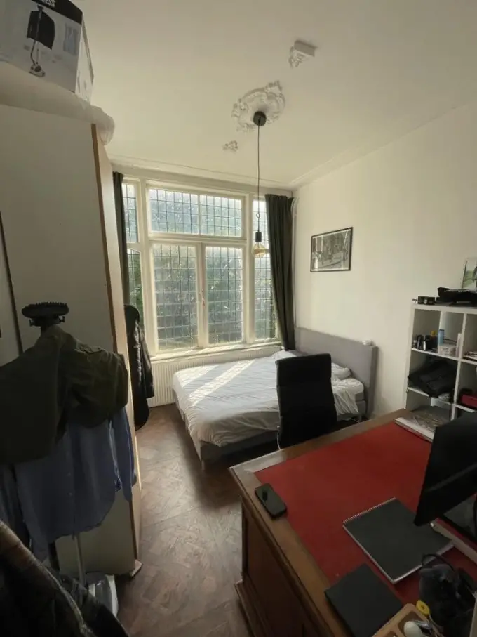 Kamer te huur aan de Mathenesserlaan in Rotterdam