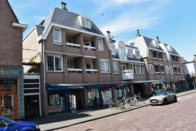 Appartement te huur aan de Raadhuisstraat in Heemstede