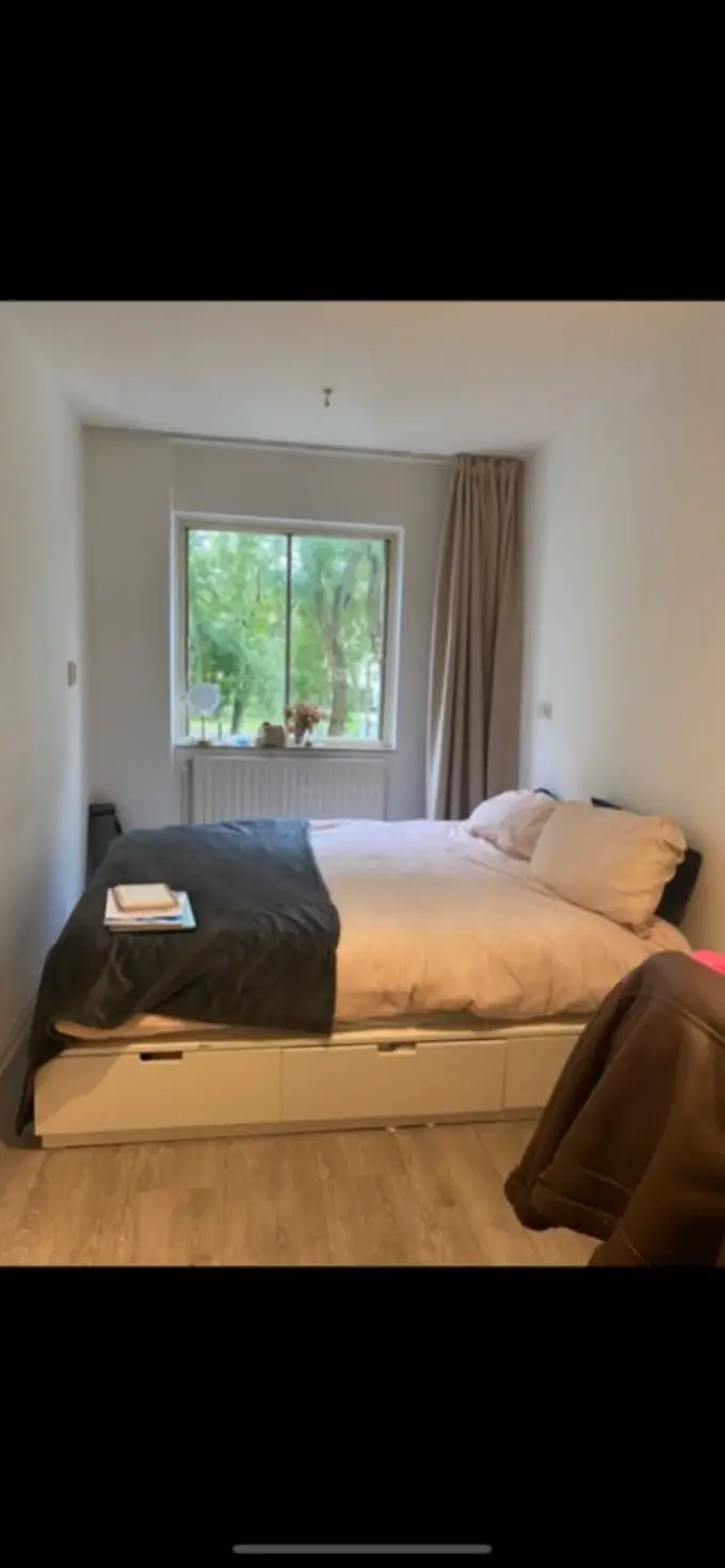 Kamer te huur aan de Charlotte Brontestraat in Amsterdam