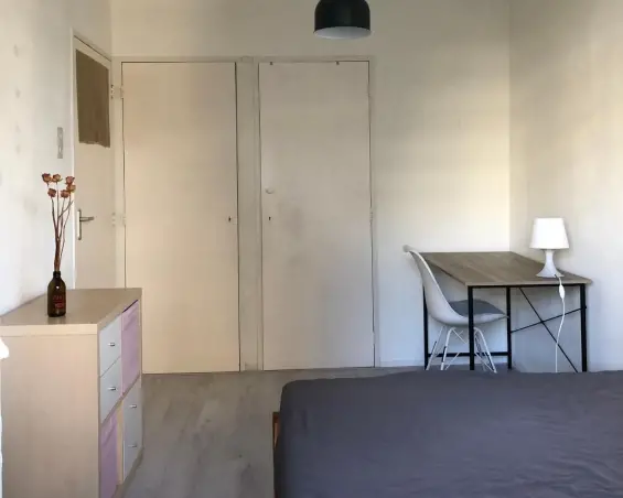 Kamer te huur aan de Overschiestraat in Amsterdam