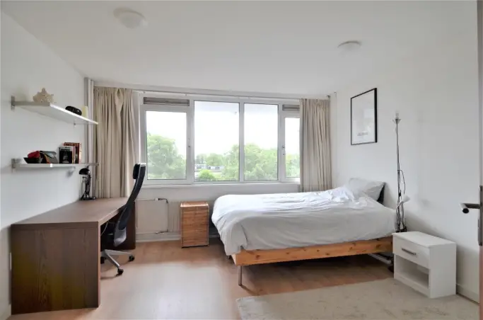 Kamer te huur aan de Pieter Calandlaan in Amsterdam