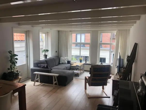 Kamer te huur aan de Lange Hofstraat in Haarlem