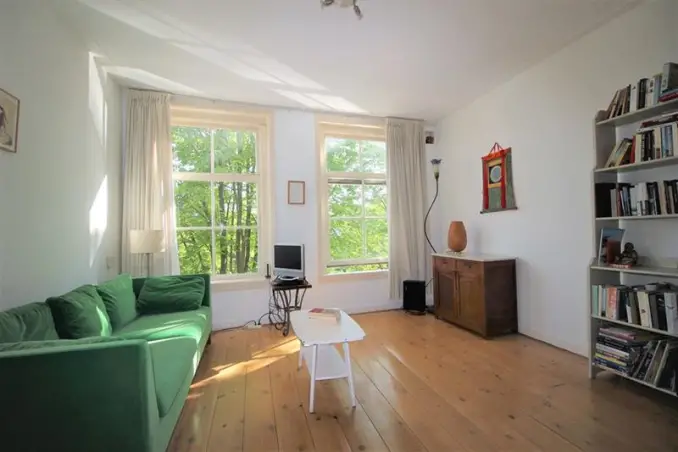 Appartement te huur aan de Oude Waal in Amsterdam