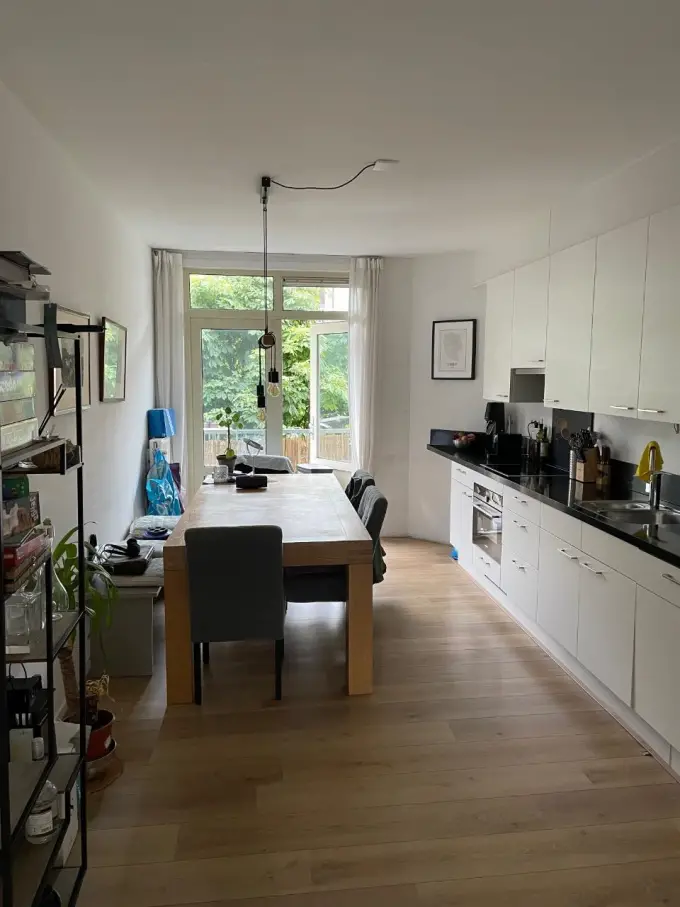 Kamer te huur aan de Churchill-laan in Amsterdam