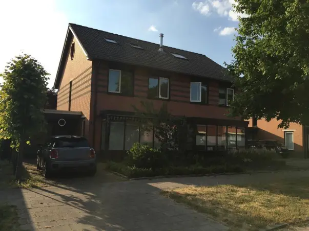 Kamer te huur aan de Sientje van Houtenlaan in Enschede