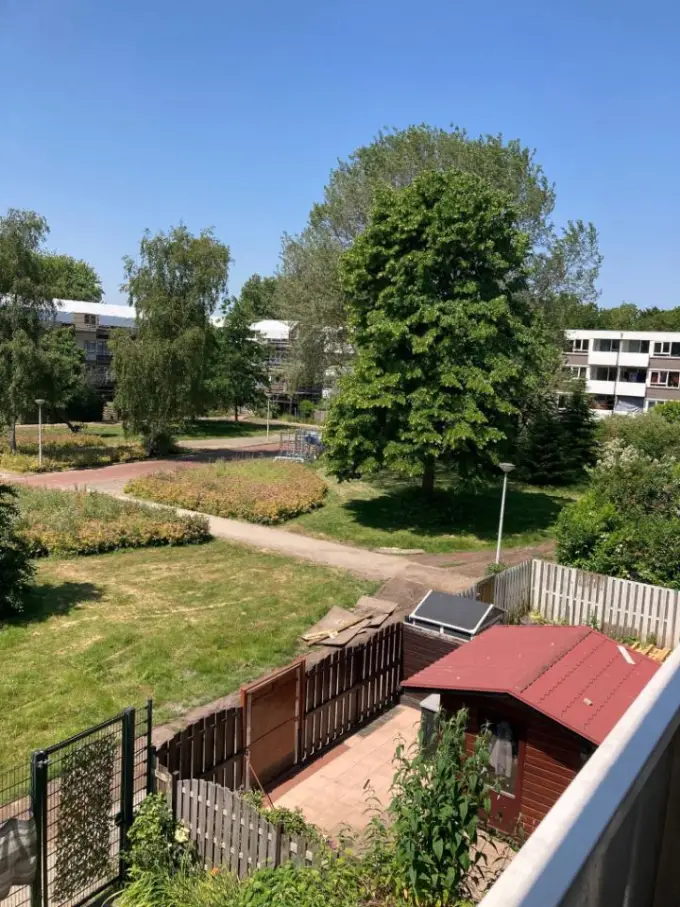 Appartement te huur aan de Rhenenhof in Amsterdam