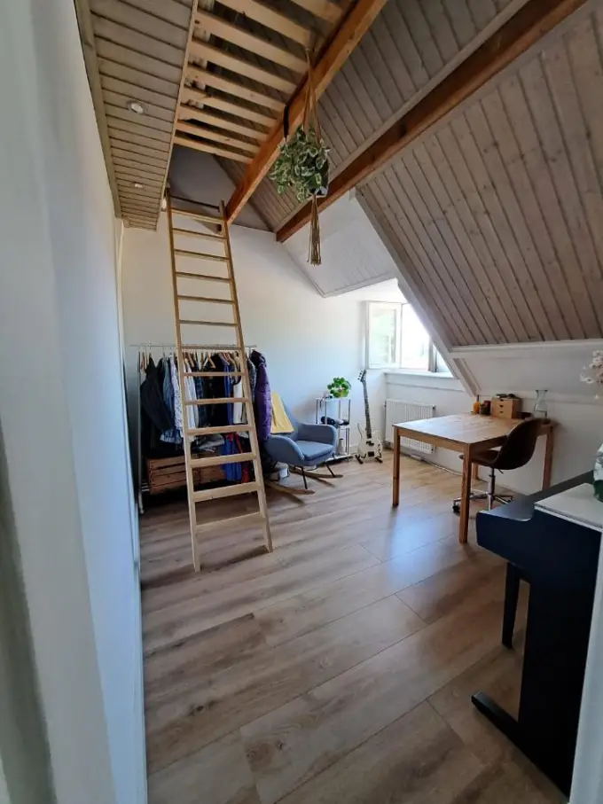 Appartement te huur aan de De Lessepsstraat in Utrecht