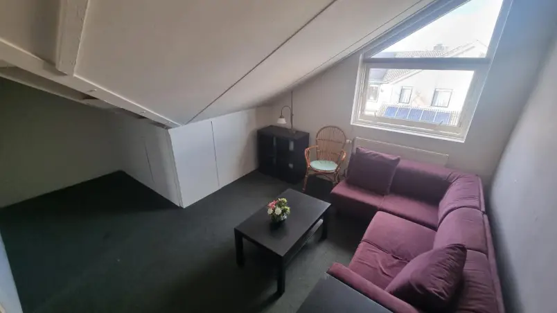 Kamer te huur aan de Schonbergweg in Almere