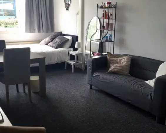 Kamer te huur aan de Oostzeedijk in Rotterdam