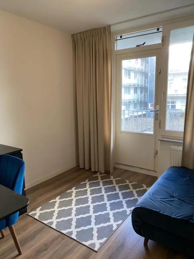 Kamer te huur aan de Tweede Jacob van Campenstraat in Amsterdam