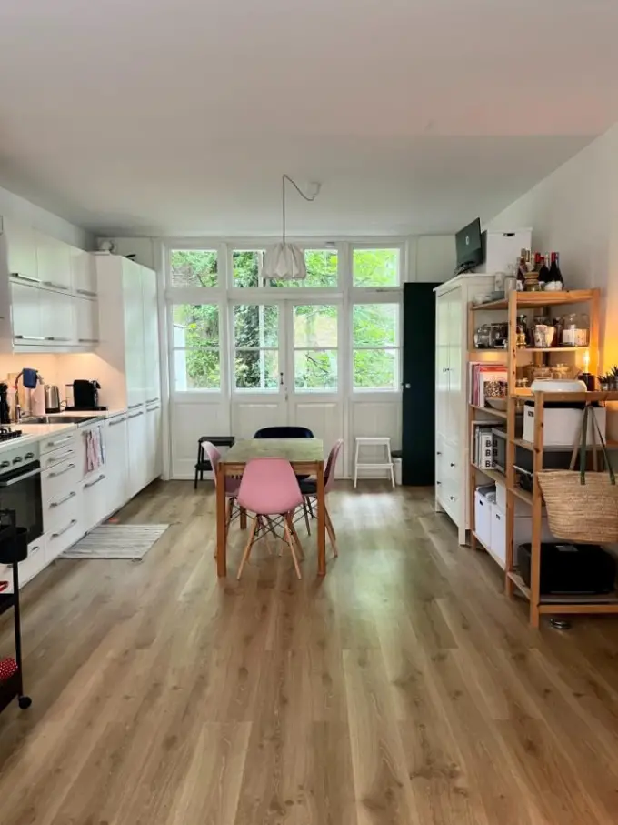 Kamer te huur aan de Amaliastraat in Amsterdam