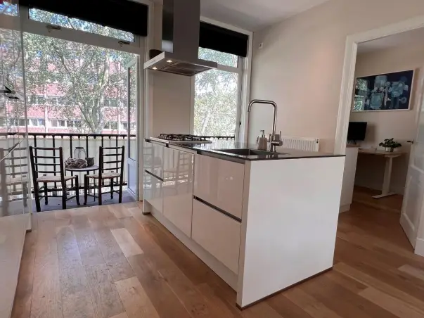 Appartement te huur aan de Hemonystraat in Amsterdam