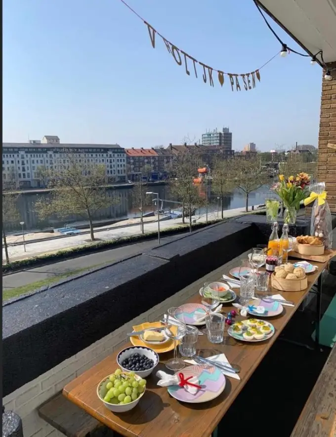 Kamer te huur aan de Rochussenstraat in Rotterdam