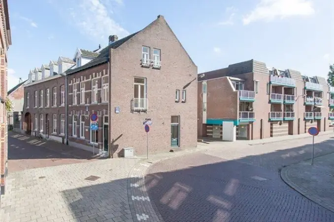 Appartement te huur aan de Schoolstraat in Weert