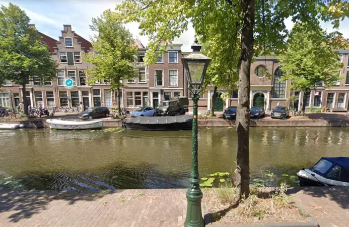 Appartement te huur aan de Herengracht in Leiden