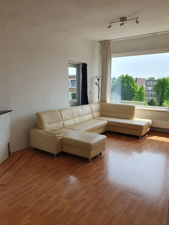 Appartement te huur aan de Henriette Roland Holsthof in Weesp