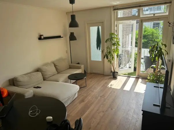 Kamer te huur aan de Rapenburgerstraat in Amsterdam