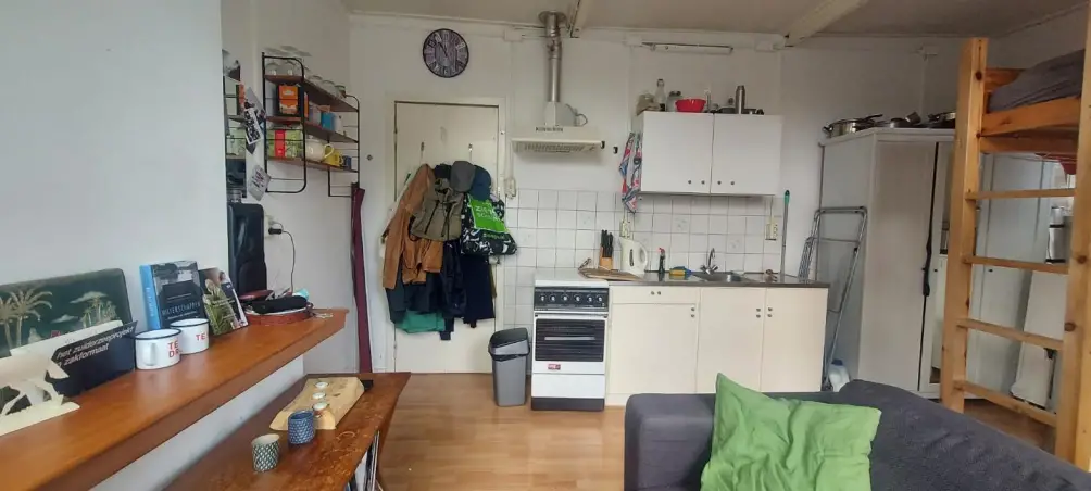 Kamer te huur aan de Menno van Coehoornstraat in Leeuwarden