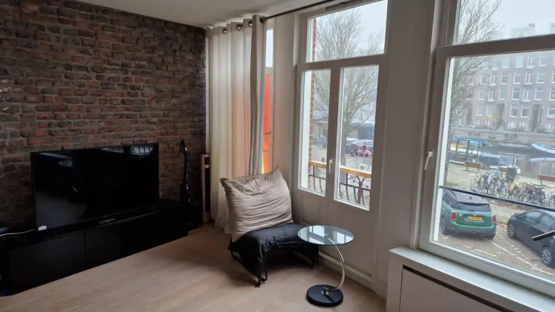 Kamer te huur aan de Ruysdaelkade in Amsterdam