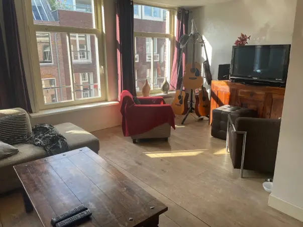 Kamer te huur aan de Jan Bernardusstraat in Amsterdam