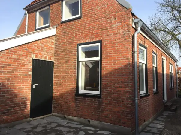 Appartement te huur aan de Burgemeester Brouwersstraat in Garnwerd