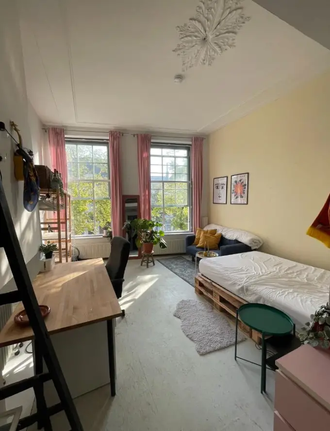 Kamer te huur aan de Oude Delft in Delft