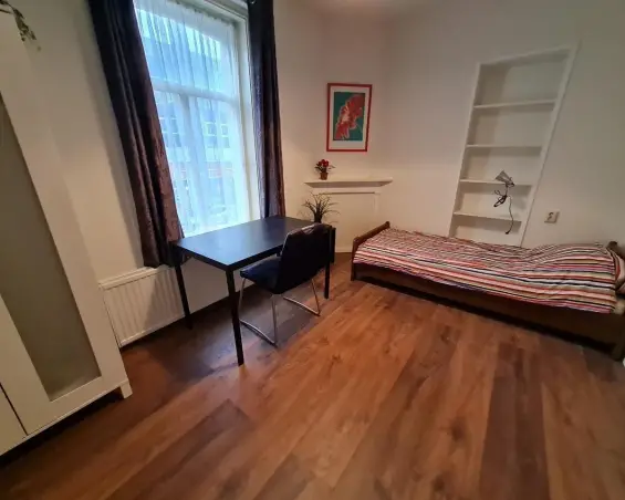 Kamer te huur aan de Herderslaan in Den Haag