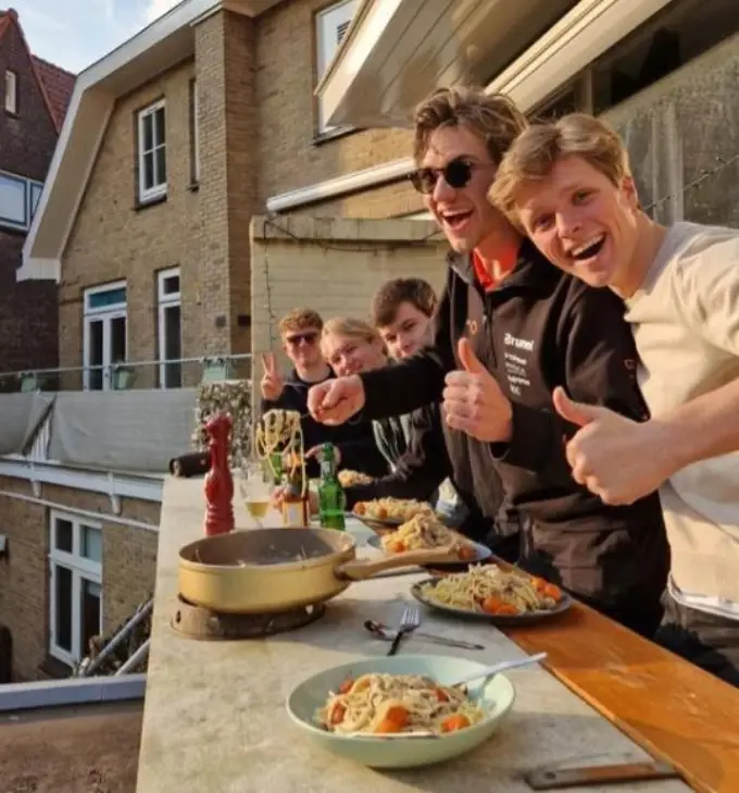 Kamer te huur aan de Julianalaan in Delft