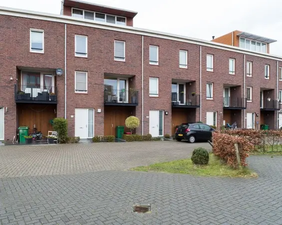 Kamer te huur aan de Beneluxlaan in Almere