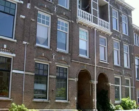 Kamer te huur aan de Stephensonstraat in Den Haag