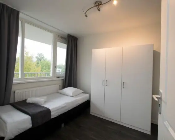 Appartement te huur aan de Arent Janszoon Ernststraat in Amsterdam