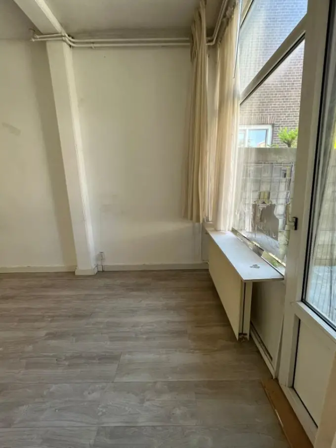 Kamer te huur aan de Weteringkade in Den Haag