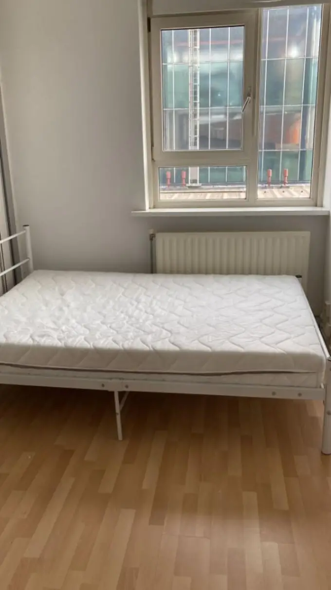 Kamer te huur aan de Schilderstraat in Rotterdam