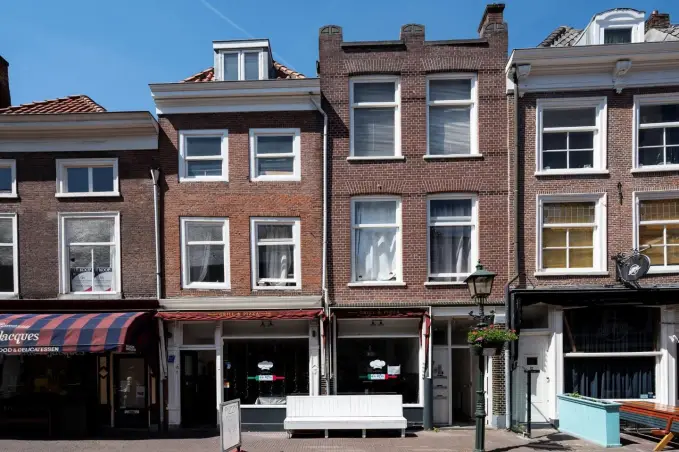 Kamer te huur aan de Nieuwstraat in Delft