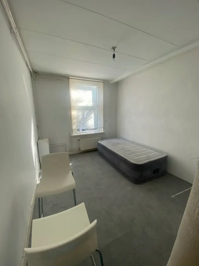 Kamer te huur aan de Hoofdweg in Amsterdam