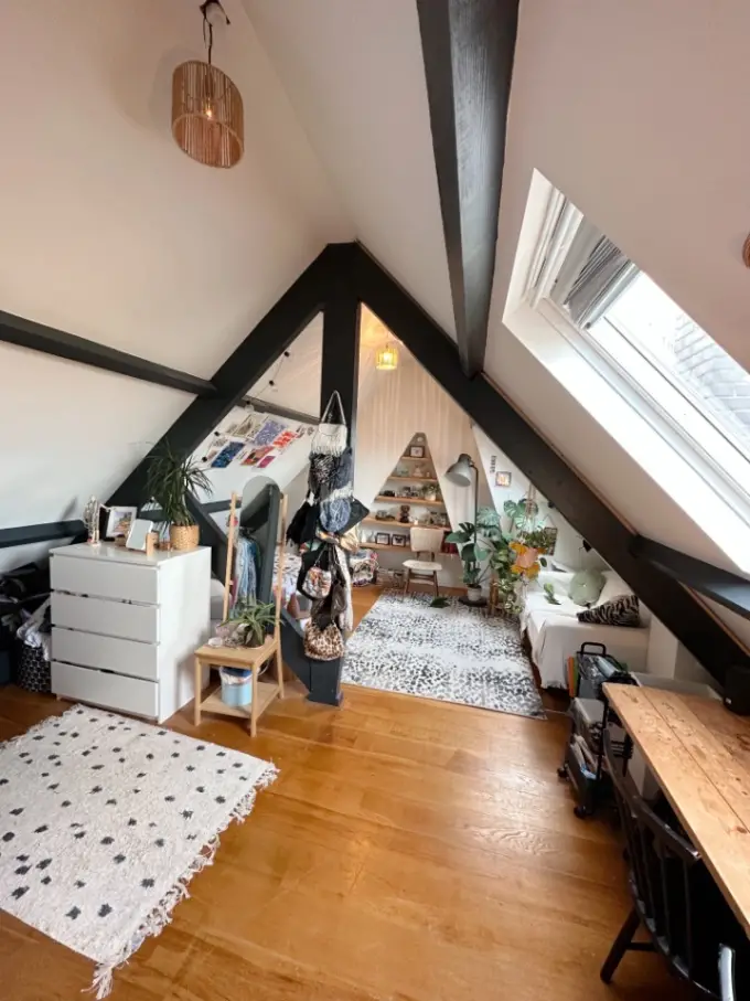 Kamer te huur aan de Rochussenstraat in Rotterdam